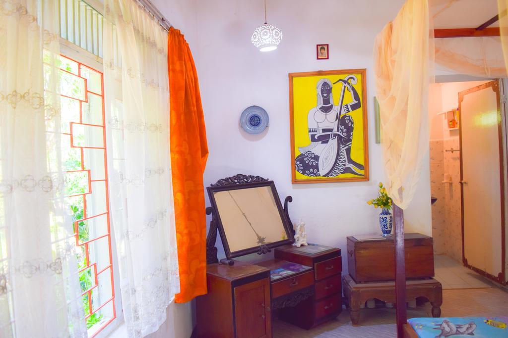 Shammie Guest House ヒッカドゥワ エクステリア 写真