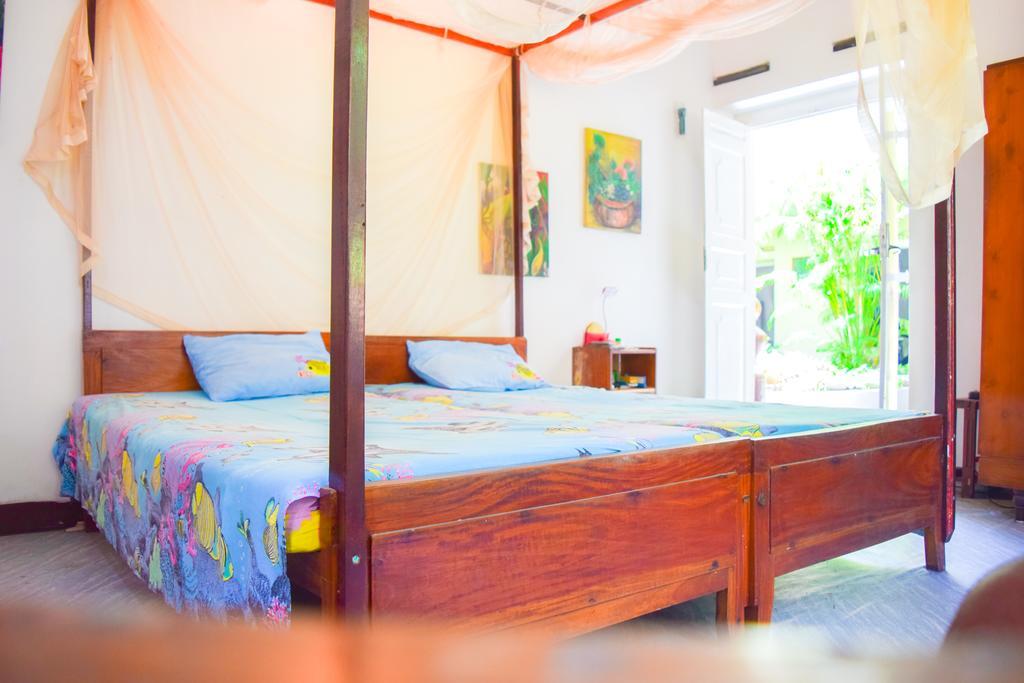 Shammie Guest House ヒッカドゥワ エクステリア 写真