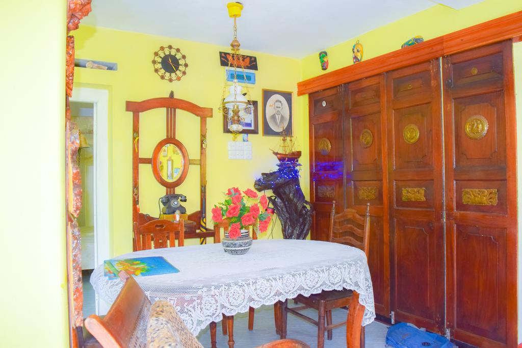 Shammie Guest House ヒッカドゥワ エクステリア 写真